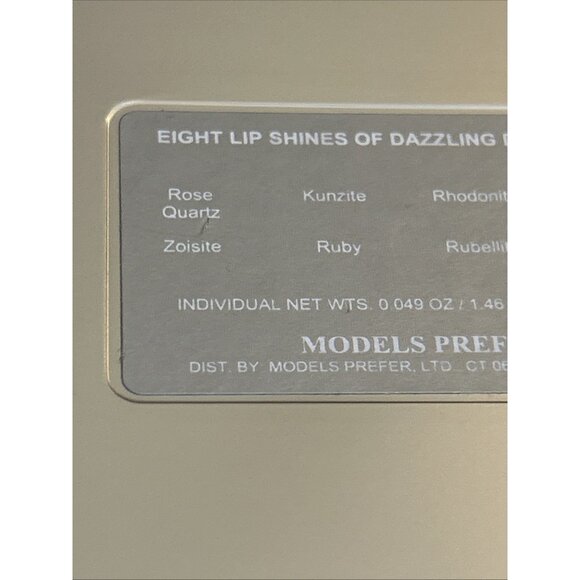 Models prefer eight lip shines of dazzling dimensions palette rose quartz ruby - Picture 10 of 12